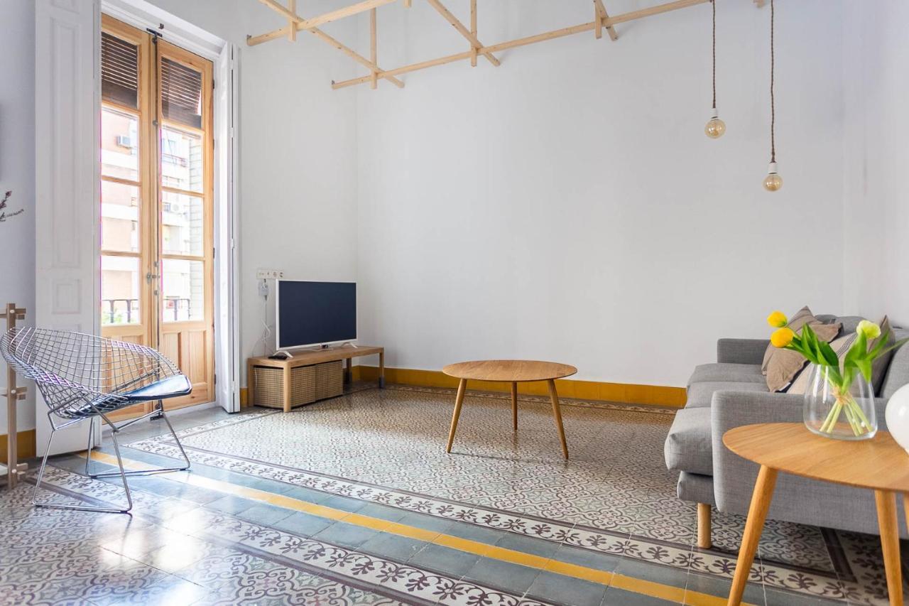 Pop Art , Sunny Apartment Near Santa Cruz 세비야 외부 사진